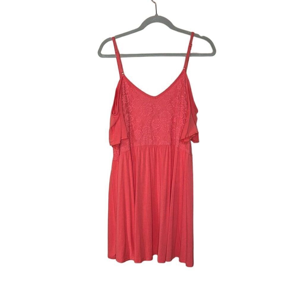 Torrid Plus Size 1 Coral Cold Shoulder Babydoll Top Lace Accents Flowy Casual - Picture 2 of 3